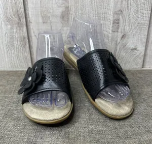 Womens Black Slide On Sandals Size 7 With Flower Rhinestone Detail Open Toe thumbnail 1