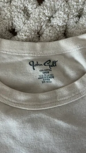 Brandy Melville Crop Top White thumbnail 2