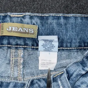Vintage Old Navy Ultra Low Rise Micro Mini Jean Booty Shorts Blue Denim Sz 2 Y2K thumbnail 8