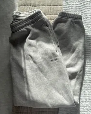 TNA Aritzia Joggers thumbnail 1