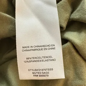 Weekend NWT Jersey Sleeveless Square Neck Midi Dress Sage Green Women's Medium thumbnail 5