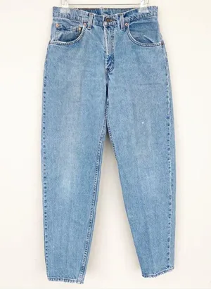 Vintage Levi’s 560 High Waisted Mom Jeans thumbnail 1