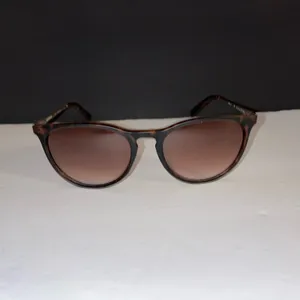 Faded Glory Tortoiseshell Sunglasses with Brown Lenses thumbnail 5