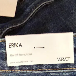 NWT VERVET Jeans Erika Stretch Mom Skinny Capri Jeans Size 28 thumbnail 8