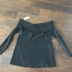 American Eagle Black off shoulder folded collar sweater MSRP $55 thumbnail 7
