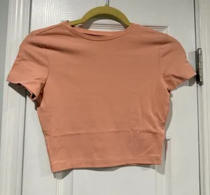 NWT Wild Fable Size XXS Rose Pink Cropped Baby Tee Short Sleeve Crew Neck thumbnail 1