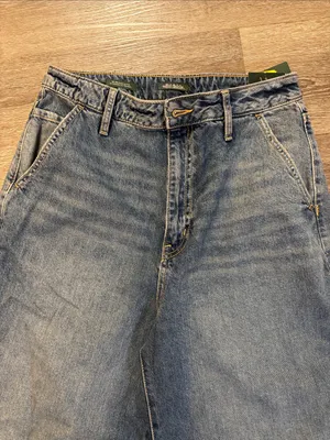 Wild Fable Mid-rise baggy skater Wide Mom Jeans Light Blue Denim size 4 thumbnail 2