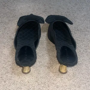 Aerosoles Juju Pointed Toe Mule Bow Gold Metallic Heel‎ Black Fabric 11 thumbnail 4