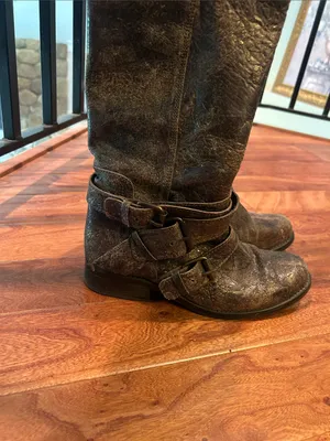 Steve Madden Womens Brodiee Riding Boot Brown Crackle Distress Buckles Size 8.5 thumbnail 3