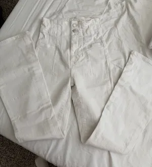 Free People White bootcut jeans thumbnail 1
