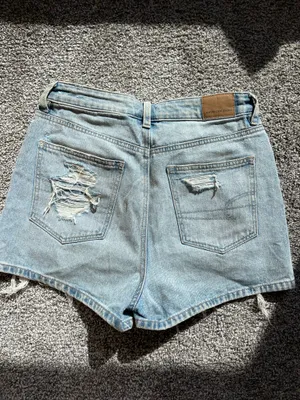 American Eagle Outfitters Mom Shorts thumbnail 7