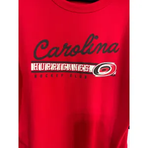 Fanatics Carolina Hurricanes Hockey Club NHL Women's L Red T-Shirt Athletic New thumbnail 3