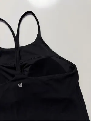 Lululemon Sun Setter Tank, Black, Size 6 thumbnail 5