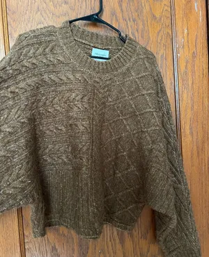 Abercrombie Sweater thumbnail 1