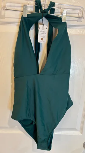 Shade & Shore Halter Plunge One Piece Swimsuit Green Womens Medium‎ M 8-10 New thumbnail 1