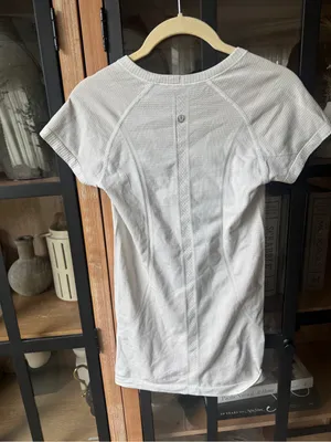 Lululemon Swiftly Tech Short Sleeve tee Scoop Heathered White grey thumbnail 2