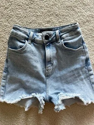 Fit jeans high rise shorts thumbnail 3