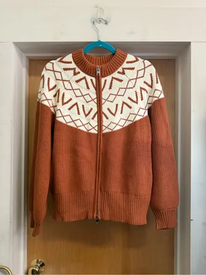 Varley Women’s Rust & Cream Western Print Zip-Up Sweater. Size: Small thumbnail 3