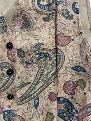 Liz Wear Vintage Cottagecore Paisley Button-Front Vest thumbnail 3