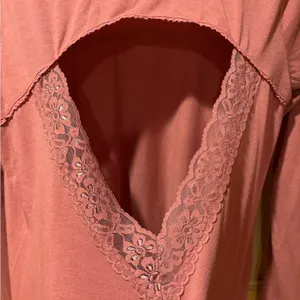 Altar'd State women’s boho Tunic with a "V-cutout back with lace. Size L thumbnail 4