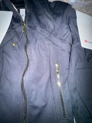 Lululemon Define Black Jacket and leggings thumbnail 5