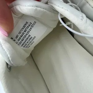 Tretorn Women's White Serve Sneakers New in Box Size 7 thumbnail 8