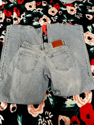 Lucky Brand Jeans Low-Rise Flare thumbnail 3