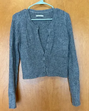 Abercrombie & Fitch Cardigan‎ Womens Small Grey Ribbed Knit Button Front Cropped thumbnail 1