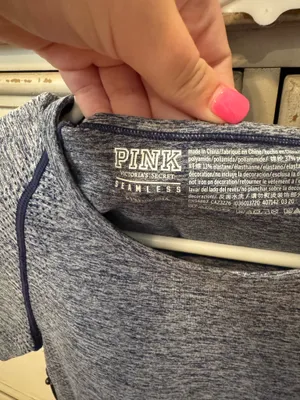 PINK Top Victoria's Secret thumbnail 2