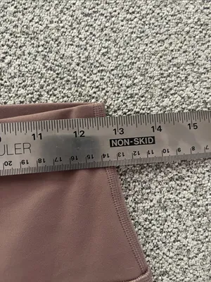 Lululemon High-Waist Women's Leggings in pink (dusty rose) thumbnail 4