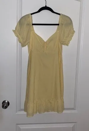 NWOT Light Yellow Puff Sleeve Maiden Dress thumbnail 1