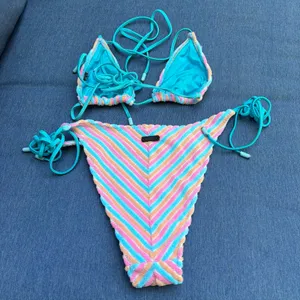 Triangl Bikini thumbnail 3