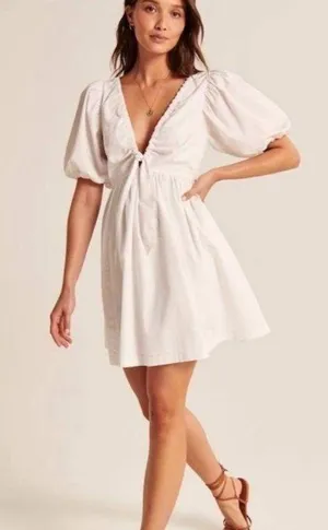 Abercrombie & Fitch White Mini Dress thumbnail 1
