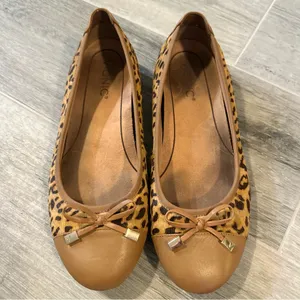 Vionic Orthaheel Minna Leopard Print Calf Hair Beige Leather Ballet Flats US 8 thumbnail 2