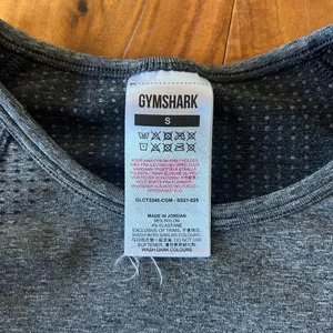 Gymshark Vital Gray Long Sleeve Crop Top thumbnail 5