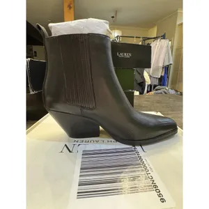 Lauren Ralph Lauren Harpher Leather Boots Black Size 6.5 thumbnail 3