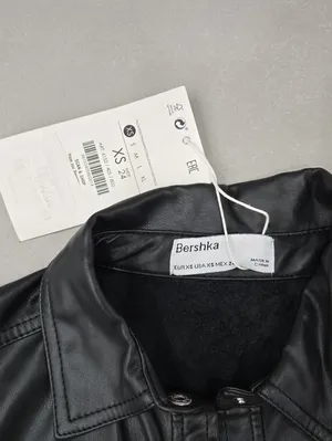 NWT! Bershka Black Faux Leather Cropped Jacket Size XS thumbnail 6