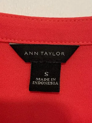 ANN TAYLOR Matte Jersey Shell Coral Split Neck Mixed Media Sleeveless Tank Top S thumbnail 6