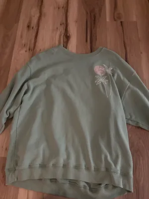Hollister sweatshirt thumbnail 2