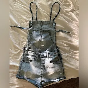 Size xs Light-wash Jean Style Romper Outfit thumbnail 2