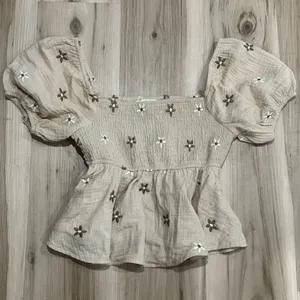 Thirty Thirty LA Tan Floral Embroidered Top Blouse Women’s Small thumbnail 1