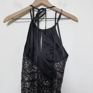 Xscape Women Formal Dress 6 Black Lace Halter Neck Keyhole Maxi Evening Gown thumbnail 5