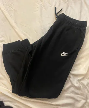 Nike sweats thumbnail 1