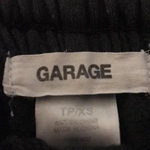 Garage lounge shorts size xs thumbnail 2