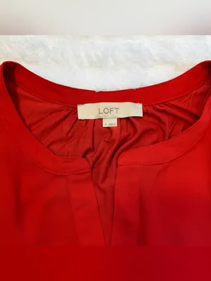 LOFT Loft Women’s Red Sleeveless Notch Neck Blouse Top Size Medium thumbnail 4