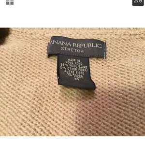 Vtg Banana Republic Women S/M Camel V-neck Sweater thumbnail 2