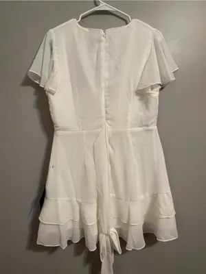Lulus White Ruffle Wrap Mini Dress Flutter Sleeve Tie Waist Size L NWT thumbnail 3