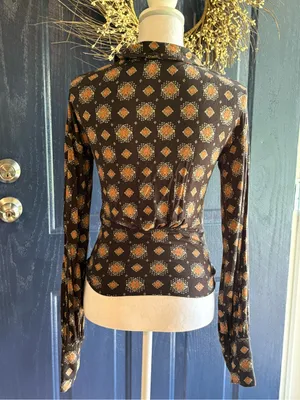 Free People Sydney’s Printed Top size Medium retro, geometric print. thumbnail 5