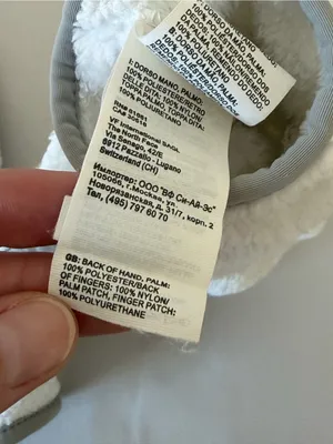 The North Face Women’s Denali Thermal Mittens in White - Size M thumbnail 4