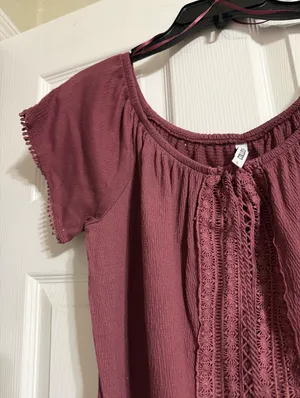 Colosa Boho Crochet Lace Peasant Top Burgundy Mauve Short Sleeve Size L thumbnail 6